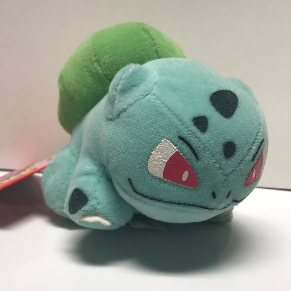 Hasbro Bulbasaur Plush Beanie #01